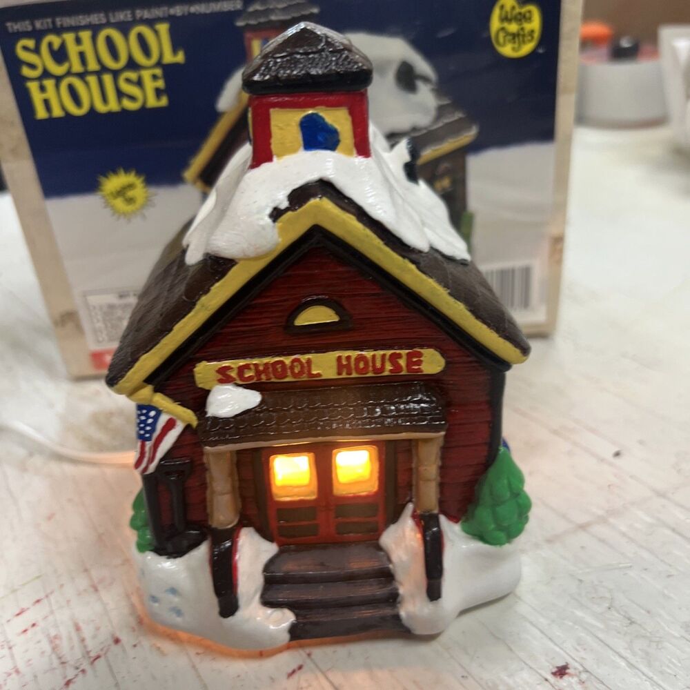 Wee Crafts Vintage Christmas Village School House 1995 hand painted